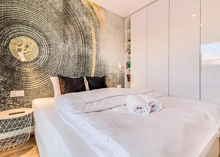 Rentplanet - Michalczyka Apartment