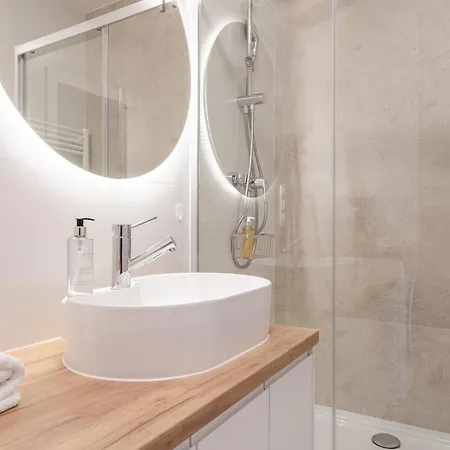 Rentplanet - Michalczyka Wrocław